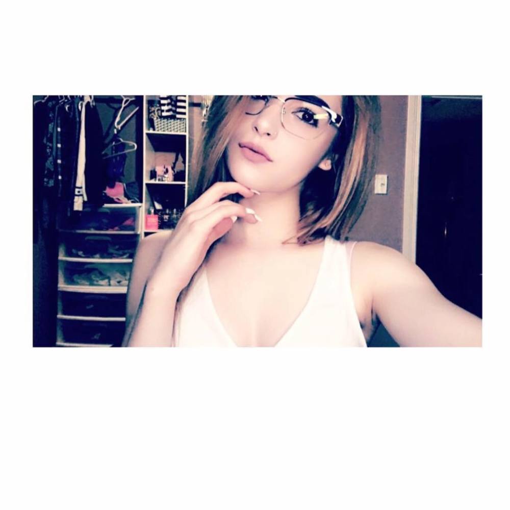 Meet your Posher, Jade